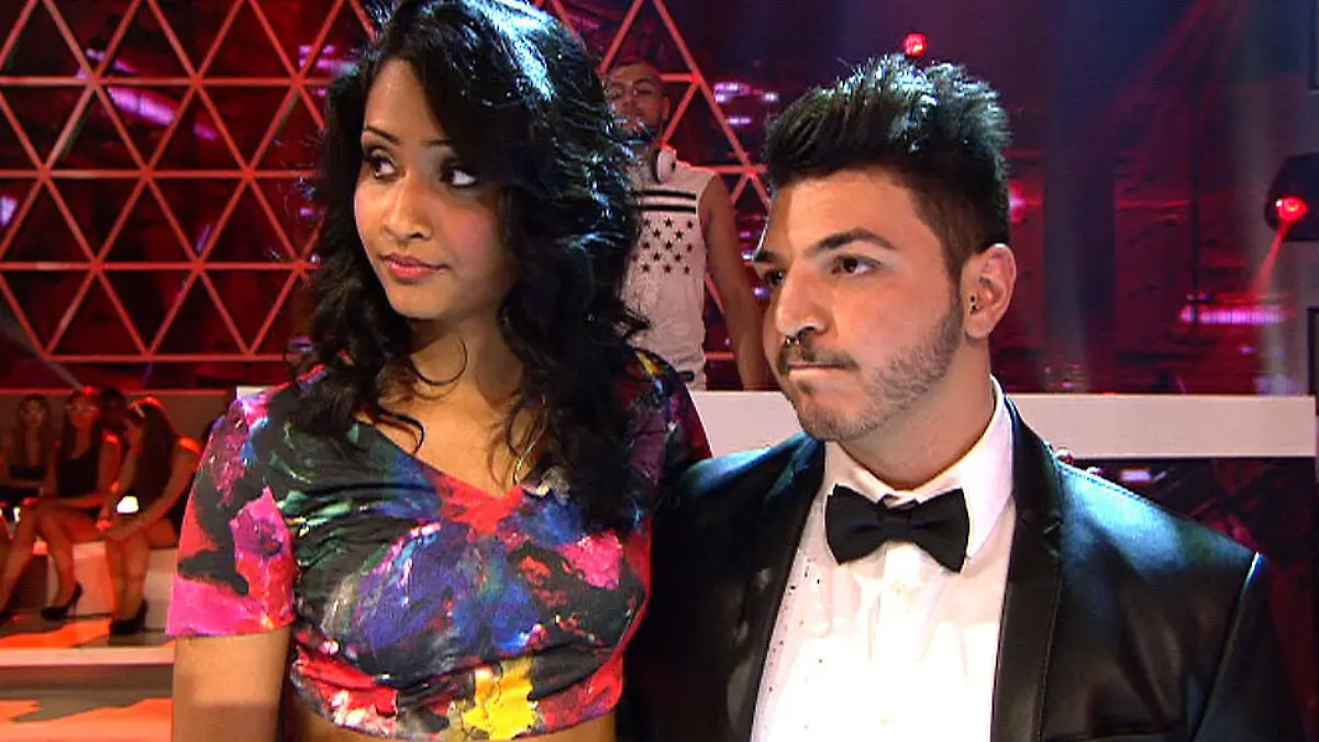 Die erste Entscheidung: Sophia Akkara muss gehen DSDS 2014: Erste Live-Challenge-Show