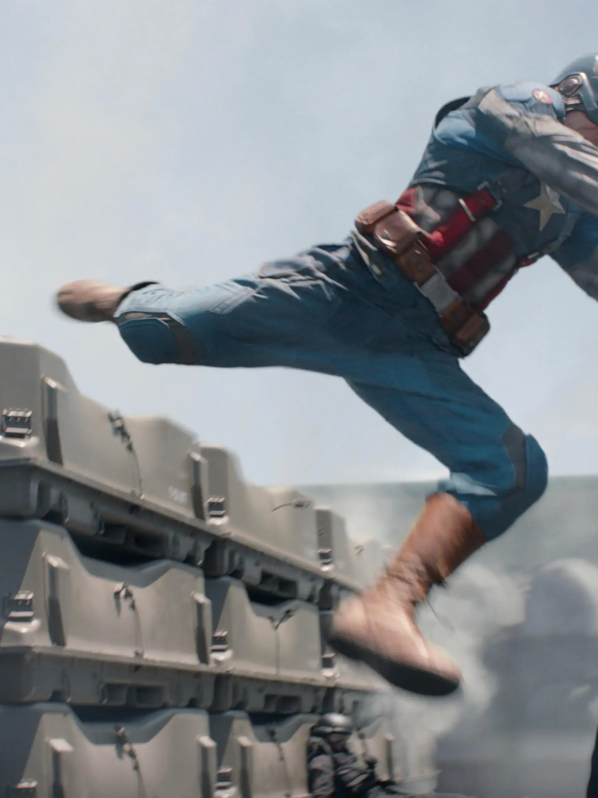 The Return of the First Avenger..Captain America/Steve Rogers (Chris Evans)..Ph: Film Frame..? 2014 Marvel.  All Rights Reserved.