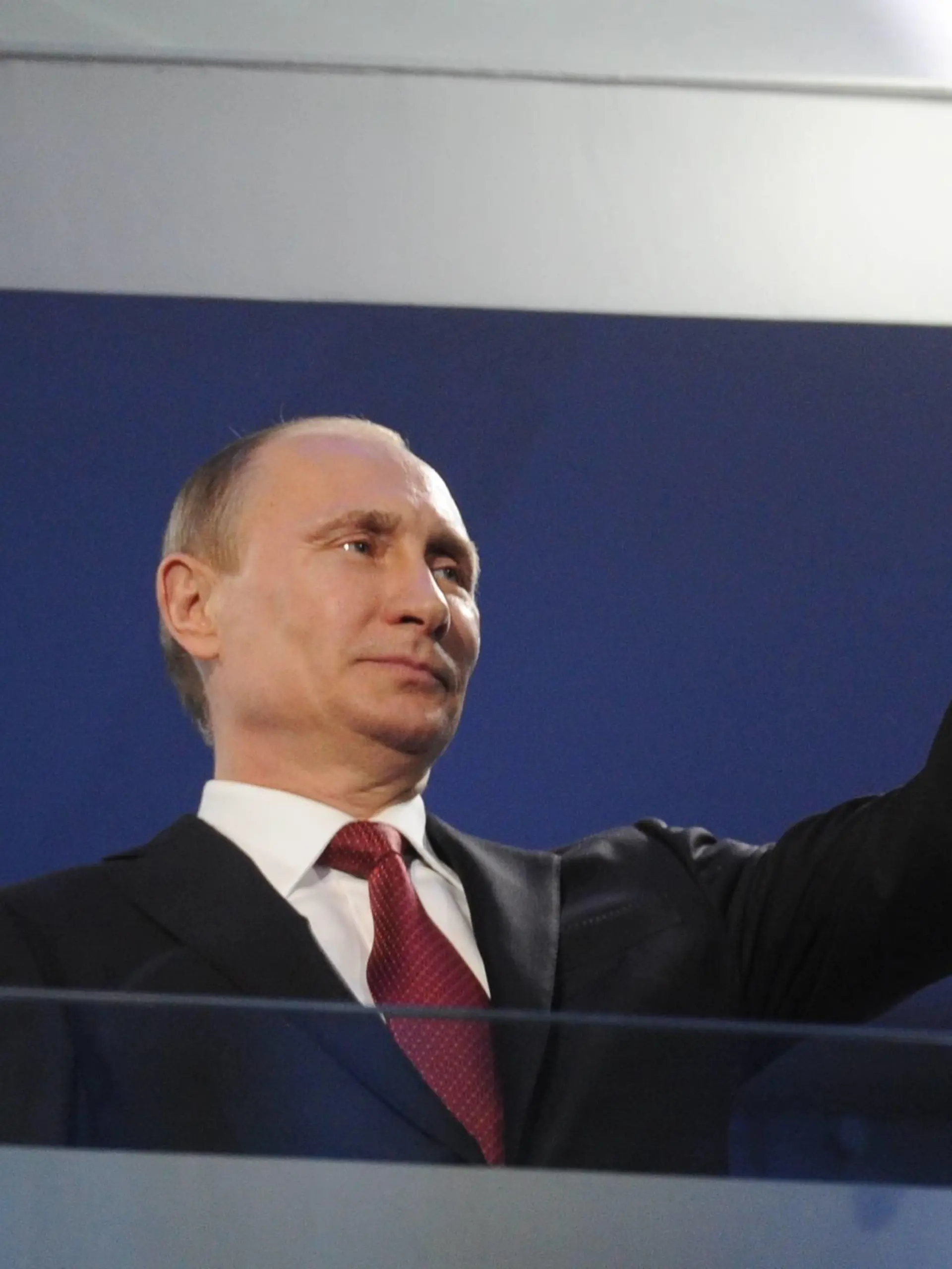 ITAR-TASS: SOCHI, RUSSIA. MARCH 16, 2014. Russia s president Vladimir Putin waves at the closing ceremony of the Sochi 2014 Winter Paralympic Games. PUBLICATIONxINxGERxAUTxONLY premiumd RE13CF42ITAR TASS Sochi Russia March 16 2014 Russia s President Vladimir Putin Waves AT The Closing Ceremony of The Sochi 2014 Winter Paralympics Games PUBLICATIONxINxGERxAUTxONLY premiumd