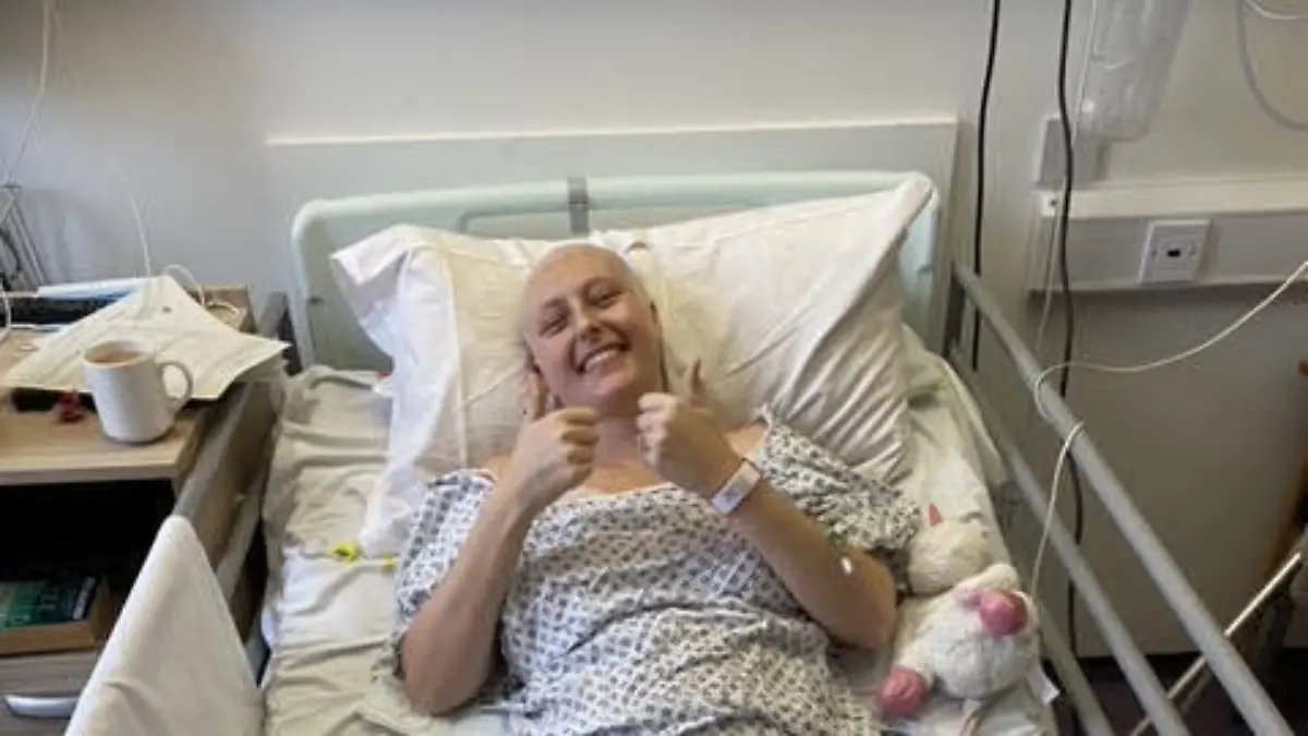 Story from Jam Press (Bone Cancer)
Pictured: Ellie in hospital.
‘I was planning my wedding – then doctors told me I had 10cm tumour in my SHIN and life went on hold’
A woman was left in “excruciating pain” for months after doctors found a cancerous tumour in her leg – which was originally thought to be a soft tissue injury.
Ellie Downes, 27, a police officer from York, UK, first started experiencing pain in her knee in October 2020.
Seeking help from medical professionals, she claims to have been told it was a soft tissue injury that just needed time to heal.
After “pushing” doctors to investigate further, she claims they said it was ligament damage and she was referred to a physiotherapist – who then recommended she ask for an MRI.
The scan showed devastating results – revealing a 10cm tumour growing in her tibia, with a subsequent biopsy in July 2021 confirming it was cancerous.
"When I first received my diagnosis, I felt numb," Ellie told http://NeedToKnow.co.uk .
"It took months for reality to sink in.
“I vividly remember being in hospital over Christmas and it just hit me.
"Up until that point, I felt like I was just on a hamster wheel, not having the chance to fully comprehend what was happening.
“Not for one minute did I suspect that my symptoms could be cancer.
"I worried that I was just being dramatic and overcautious.
“I didn't have any of the typical cancer symptoms like weight loss, fatigue, or bruising.
"If I hadn't seen the physiotherapist, I would have just left it and not pushed the doctors any further.
"It's quite scary when I think of it as if the tumour would have continued growing rapidly and could have snapped my bone from the inside.
“This could have resulted in the cancer spreading and a terminal prognosis.”
Doctors removed Ellie’s tibia bone and she underwent chemotherapy treatment immediately, meaning she didn't have time to freeze her eggs.
Devastatingly, a scan in December 2022 confirmed
