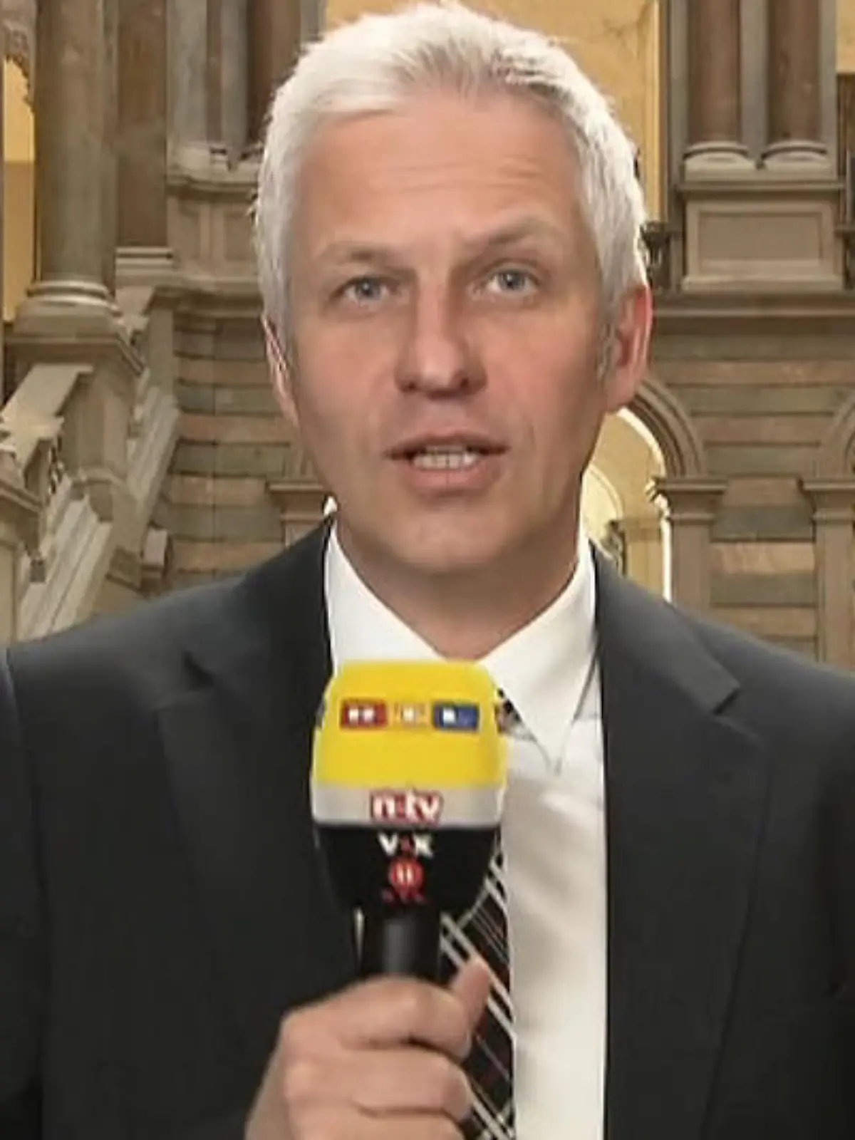 Lang.jpg