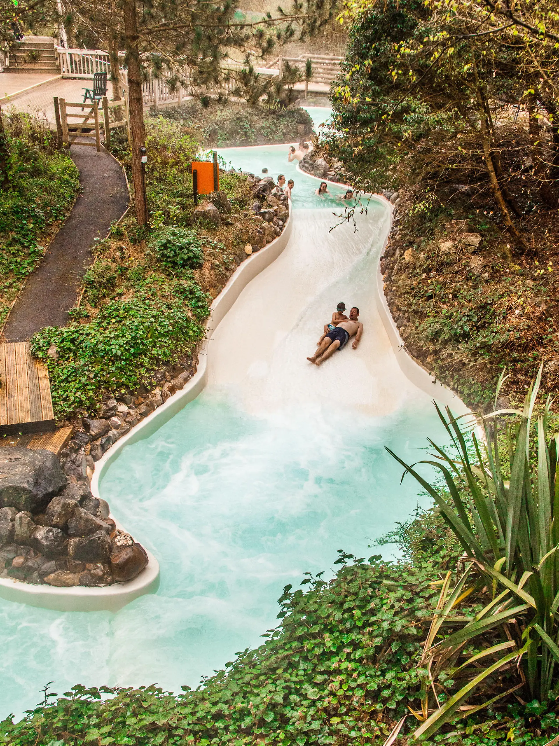 E1873T The outdoor swimming pool rapids slide at Center Parcs, Longleat, Wiltshire, England, United Kingdom.