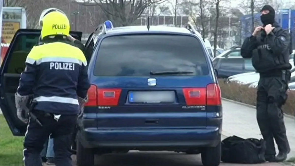 Eine Tote und ein Schwerverletzter bei Bluttat in Düsseldorf.