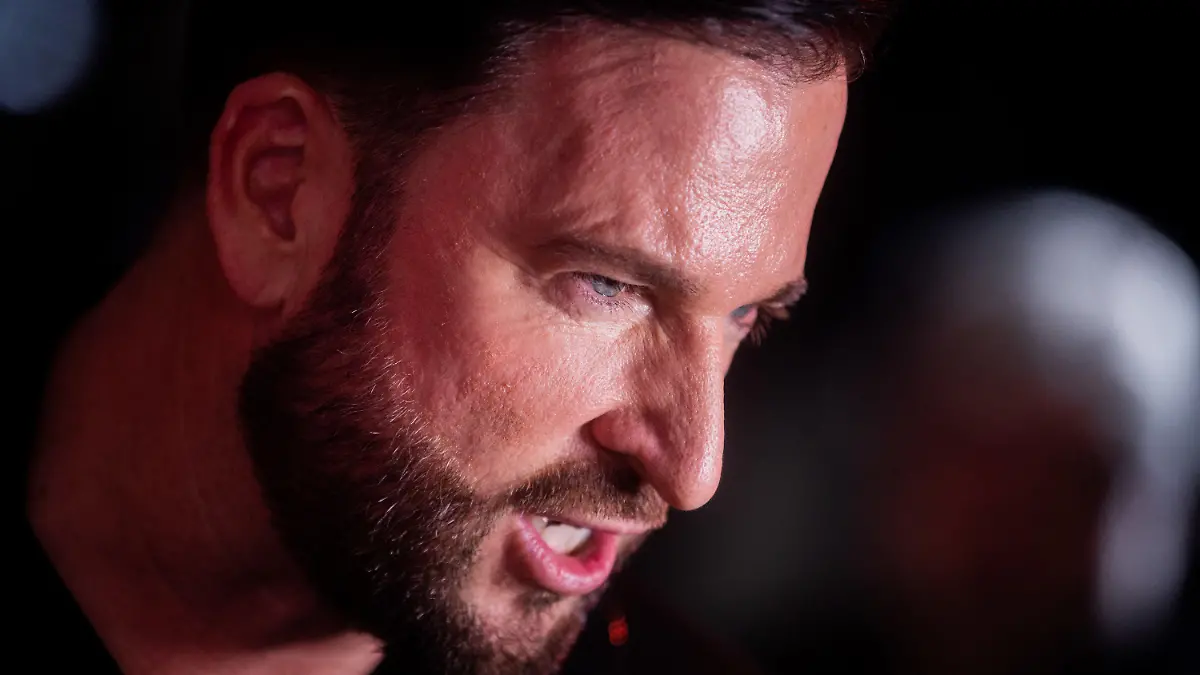 ARCHIV - 29.02.2020, Nordrhein-Westfalen, Köln: Michael Wendler, Schlagersänger, steht in der RTL-Tanzshow "Let's Dance" im Coloneum. (Zu dpa "Michael Wendler: Steige als Juror bei RTL-Show «DSDS» aus") Foto: Rolf Vennenbernd/dpa +++ dpa-Bildfunk +++