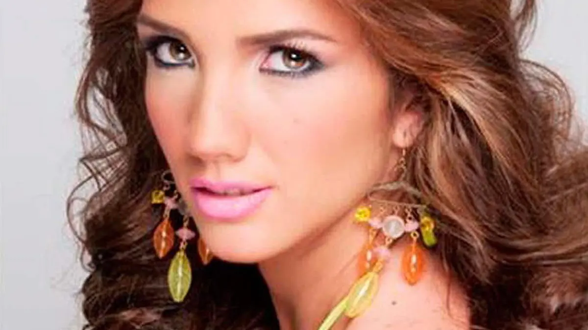 epa04089840 An undated handout picture provided by daily El Carabobeno on 19 February 2014 shows Venezuelan beauty queen and student Genesis Carmona, in Valencia, Venezuela. Carmon died on 19 February 2014 after receiving a bullet wound to the head during a protest against Venezuelan government on 18 February 2014. EPA/El Carabobeno / HANDOUT EDITORIAL USE ONLY/NO SALES +++(c) dpa - Bildfunk+++