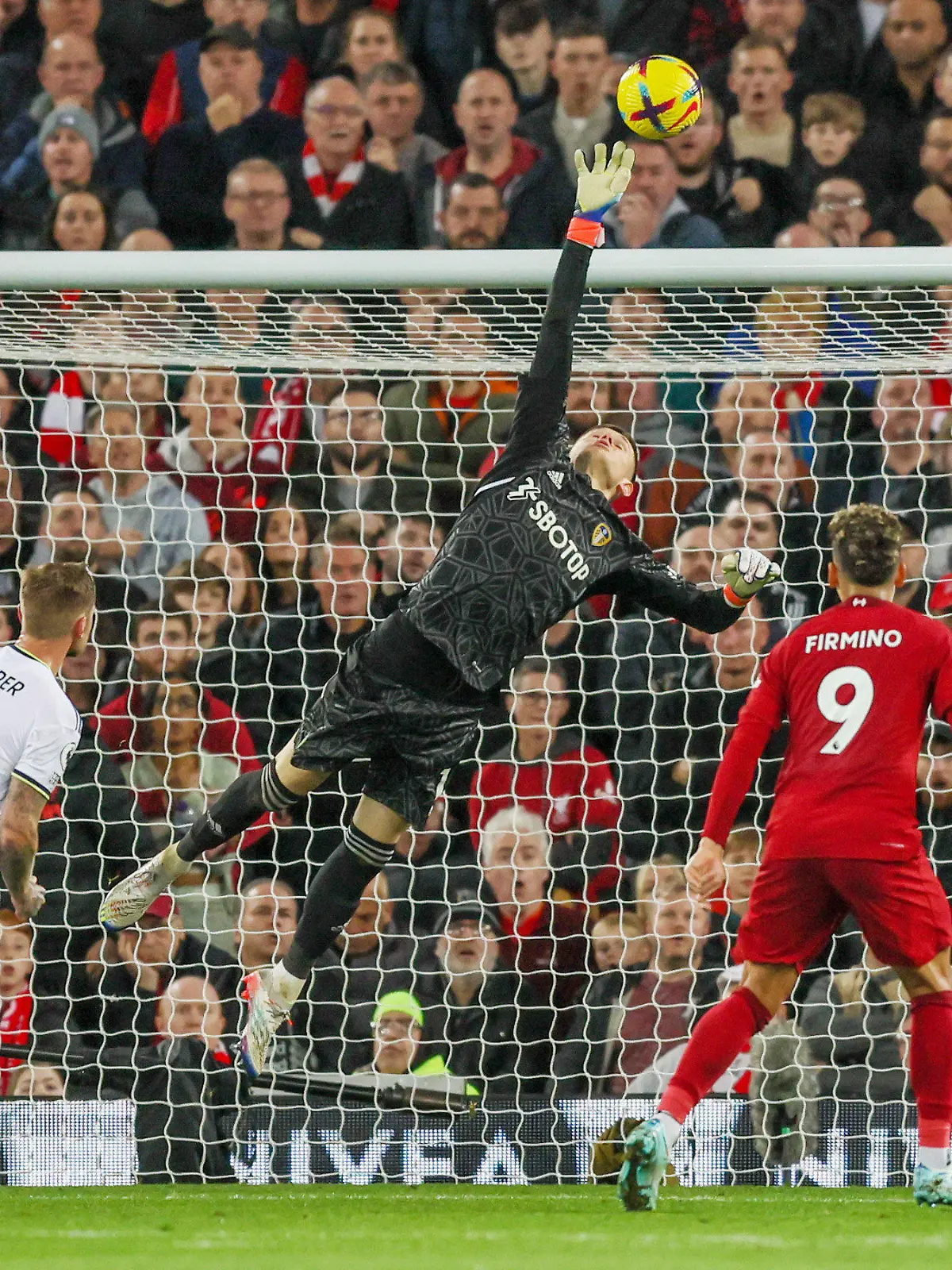 Leeds United goalkeeper Illan Meslier (1) saves during the English championship Premier League football match between Liverpool and Leeds United on October 29, 2022 at Anfield stadium in Liverpool, England - Photo Simon Davies / ProSportsImages / DPPI