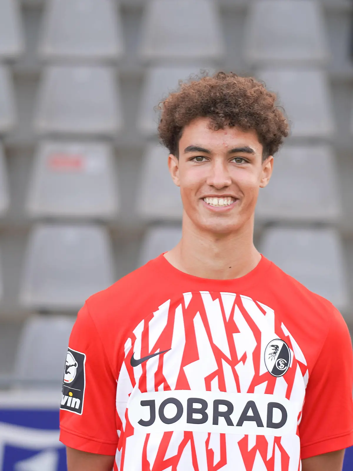 Noah Darvich SC Freiburg 45 SC Freiburg II, U23, 3. Liga, Bundesliga, Kader, Portrait, Einzelfoto, Mannschaft 2023/2024, Dreisamstadion, Breisgau *** Noah Darvich SC Freiburg 45 SC Freiburg II, U23, 3 Liga, Bundesliga, squad, portrait, single photo, team 2023 2024, Dreisamstadion, Breisgau