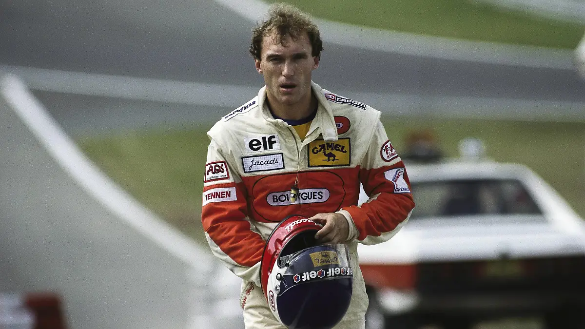 1988 Hungarian GP HUNGARORING, HUNGARY - AUGUST 07: Philippe Streiff during the Hungarian GP at Hungaroring on August 07, 1988 in Hungaroring, Hungary. PUBLICATIONxINxGERxSUIxAUTxHUNxONLY 1015360588-SCH-19880807-88HU-C125-A4