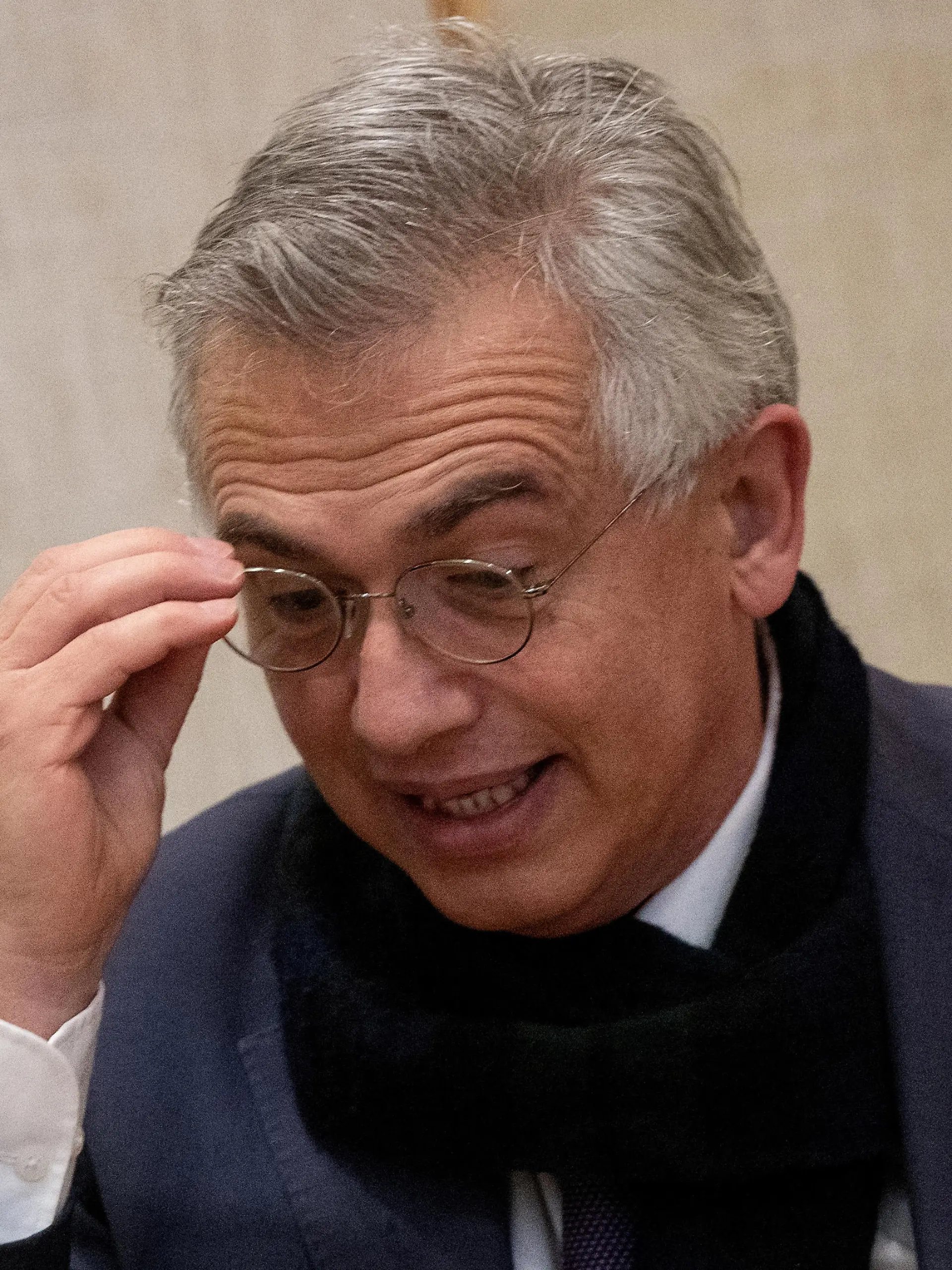 Frankfurt mayor Peter Feldmann arrives for the verdict in his trial on corruption charges at a regional court in Frankfurt, Germany, December 23, 2022. Sebastian Gollnow/Pool via REUTERS