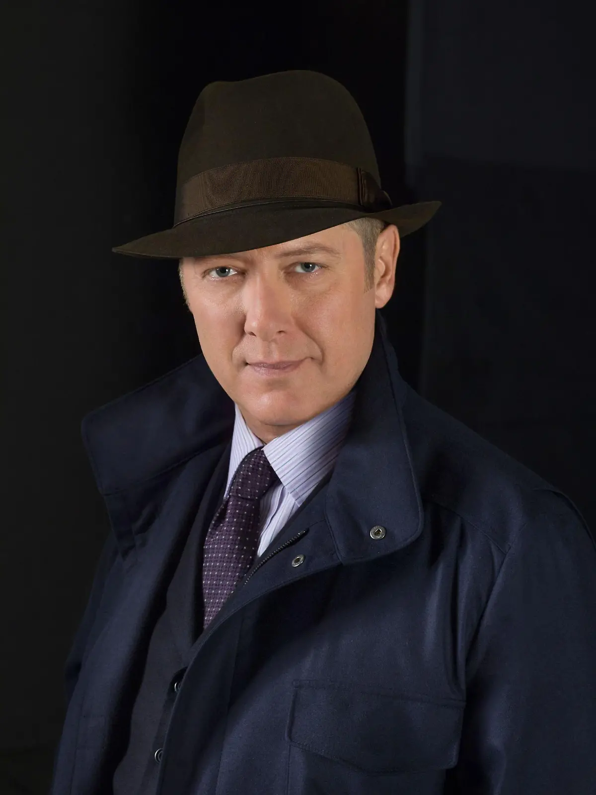 1. Staffel: Raymond "Red" Reddington (James Spader)