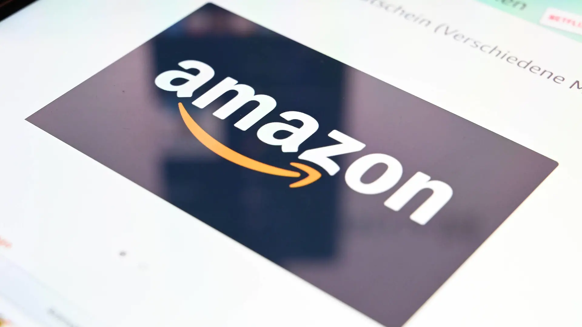 Stock- und Symbolbilder I 25.01.2022 Thema Apps und Ähnliches: Amazon, Onlineversandhändler, Produktpalette, Marktführer, Internethandel, Bücher, CDs, Videos, Online, Onlinemarktplatz, Versandhändler, Versandhandel, AWS Hamburg Hamburg Hamburg Deutschland *** Stock and Icon Images I 25 01 2022 Theme Apps and Similar Amazon, online mail order company, product range, market leader, internet trade, books, CDs, videos, online, online marketplace, mail order company, mail order business, AWS Hamburg Hamburg Germany Copyright: xLobeca/FelixxSchlikisx 