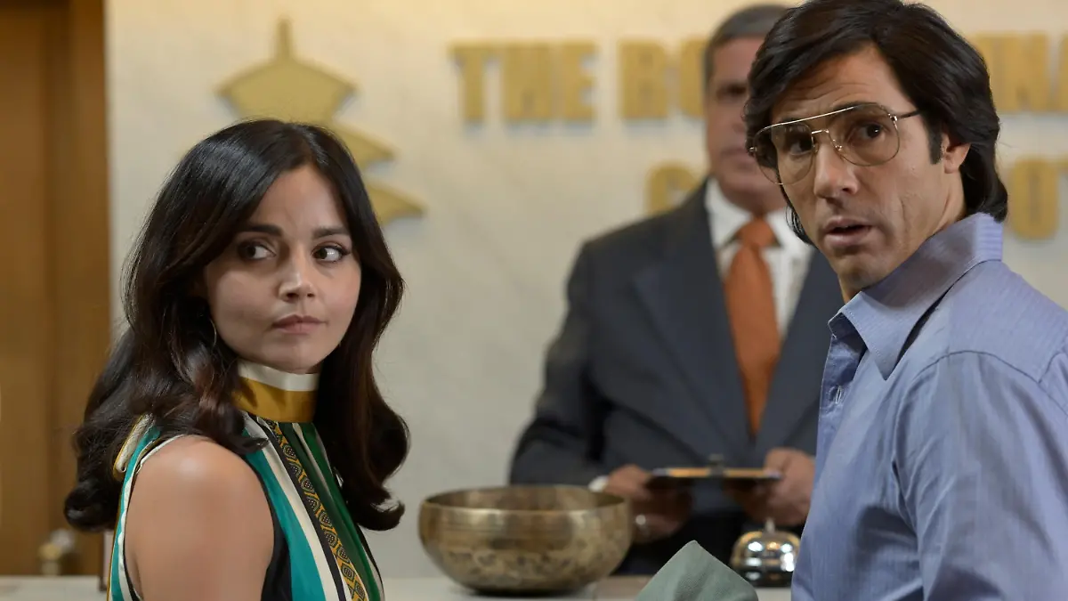 THE SERPENT, from left: Jenna Coleman as Marie-Andree Leclerc, Tahar Rahim as Charles Sobhraj, Darshan Jariwalla as Laxman, Episode Four', (Season 1, ep. 104, aired Apr. 2, 2021). photo: Roland Neveu / ©Netflix/BBC/Mammoth Screen / Courtesy Everett Collection