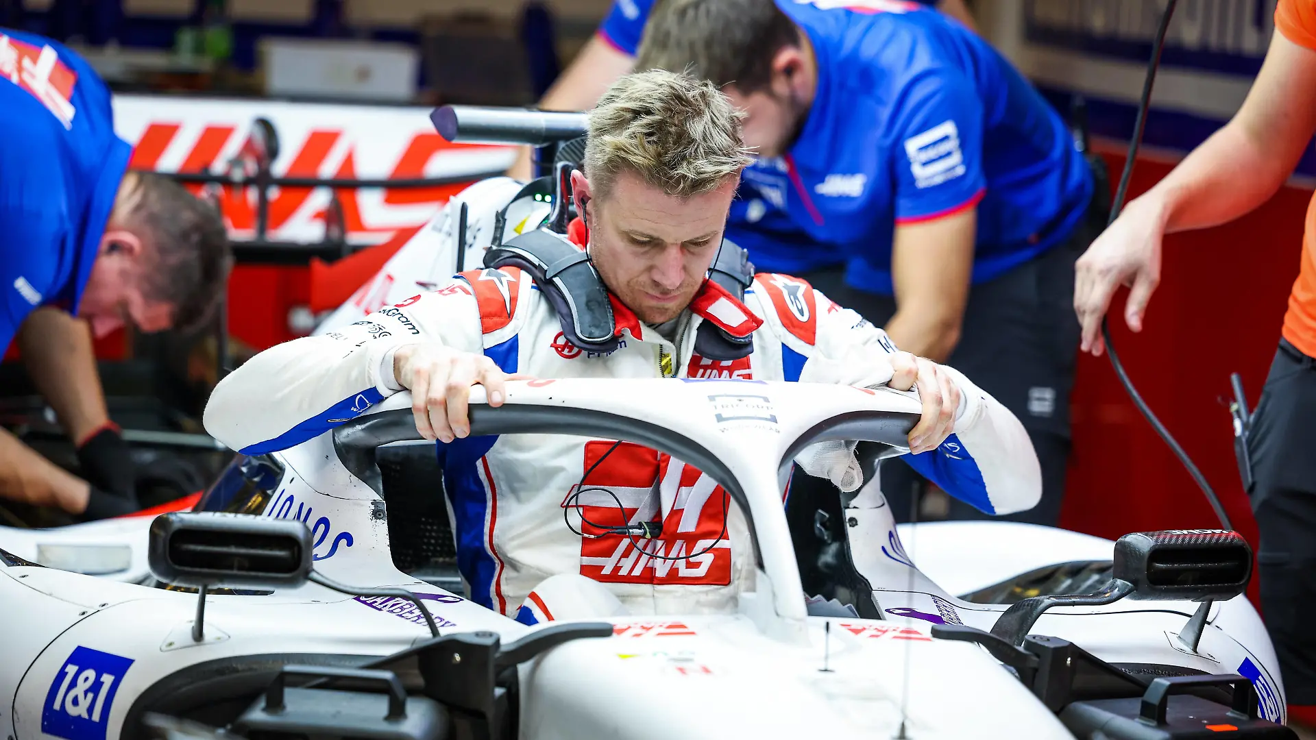 HULKENBERG Nico ger, Haas F1 Team VF-22 Ferrari, portrait during the 2022 post-season tests from November 22 to 23, 2022 on the Yas Marina Circuit, in Yas Island, Abu Dhabi - F1 - ABU DHABI POST-SEASON TESTS 2022 DPPI/Panoramic PUBLICATIONxNOTxINxFRAxITAxBEL 20221122_GOOD2362