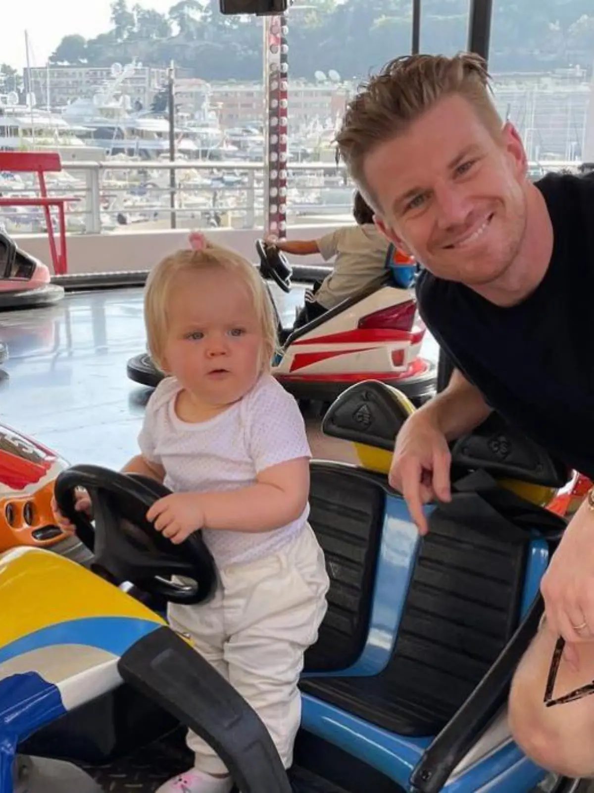 Nico Hülkenberg als stolzer Papa