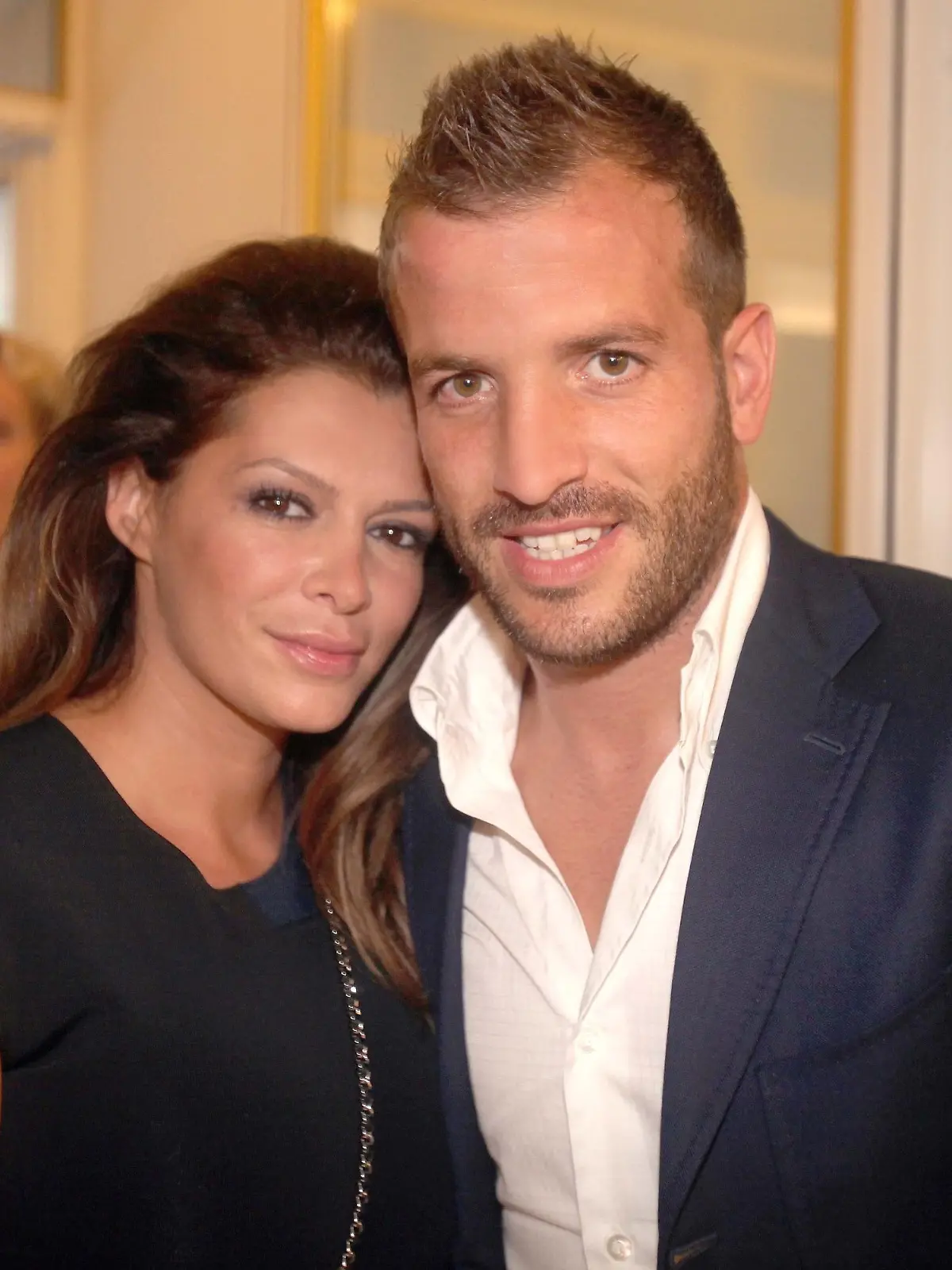 Rafael van der Vaart und Sabia Boulahrouz bei der Premiere von die Schöne und das Biest in der Staatsoper in Hamburg / 010813    