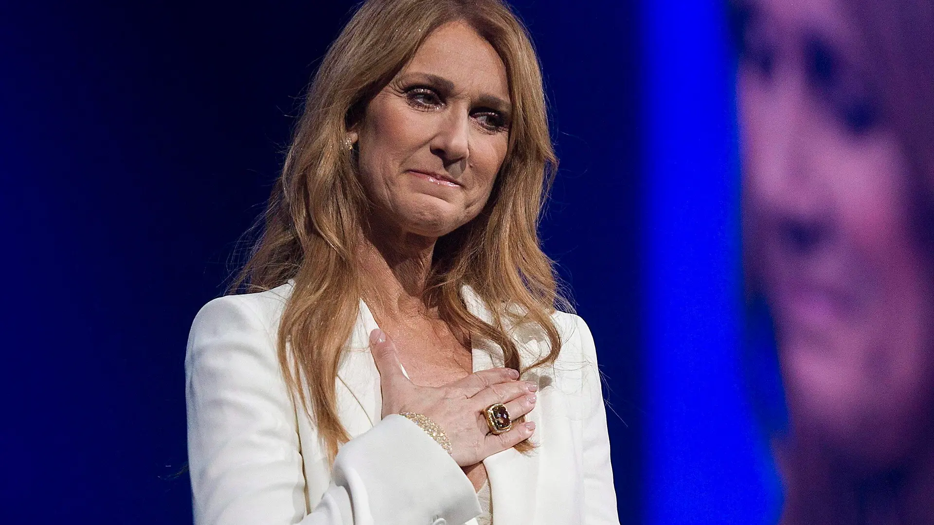 December 8, 2022, Montreal, PQ, Canada: Celine Dion gestures as she performs at the Bell Centre in Montreal, Sunday, July 31, 2016. The Canadian superstar s Instagram announcement that she has been diagnosed with stiff person syndrome is sparking questions about the rare and widely unknown disease. Montreal Canada PUBLICATIONxINxGERxSUIxAUTxONLY - ZUMAc35_ 20221208_zaf_c35_098 Copyright: xGrahamxHughesx