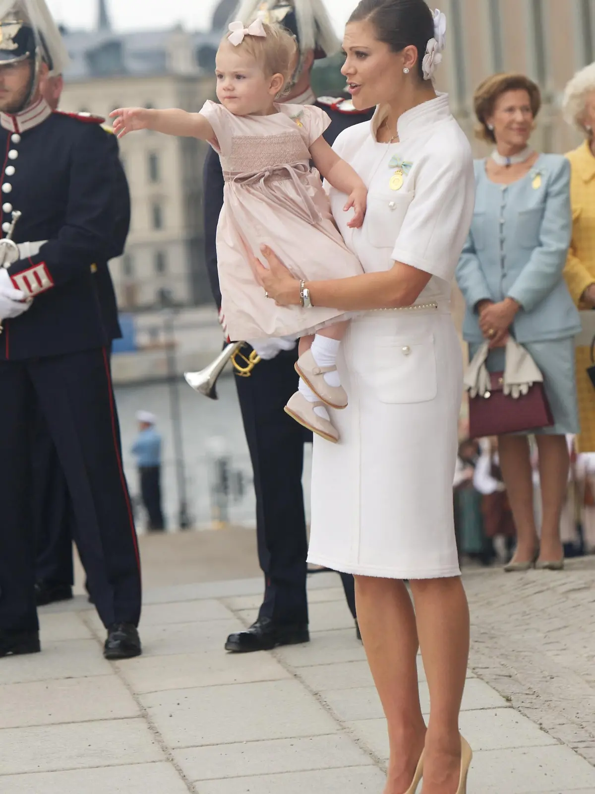 STOCKHOLM, SWEDEN - SEPTEMBER 15: Princess Estelle of Sweden and Crown Princess Victoria of Sweden attend the City Of Stockholm Celebrations during King Carl Gustaf's 40th Jubilee on the throne at The Royal Palace on September 15, 2013 in Stockholm, Sweden. (Photo by Ragnar Singsaas/Getty Images)