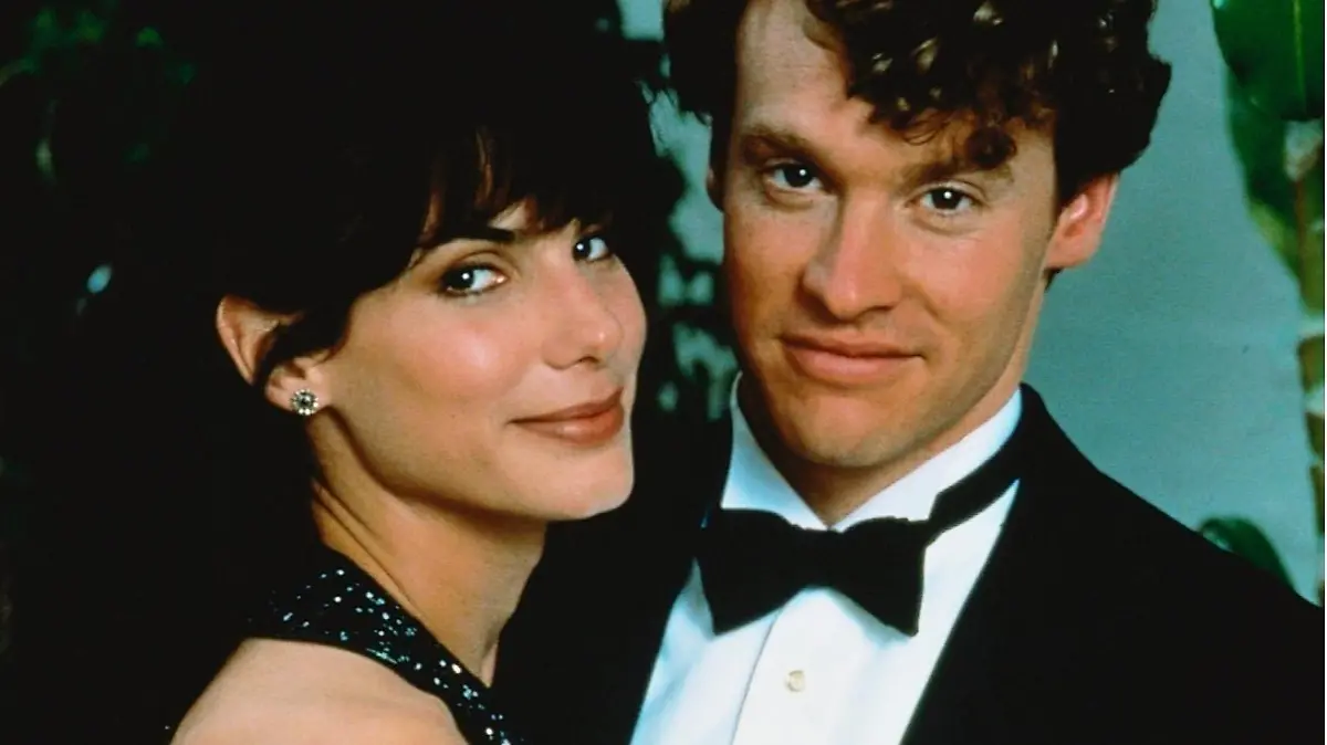 FILMBILD / T: Love Potion No. 9 / Love Potion No. 9 D: Sandra Bullock, Tate Donovan R: Dale Launer P: USA J: 1992 PO:  RU:  DA:  -  Originaldateiname: 401112.JPG JADIS BildID: 401112 Filmstill // HANDOUT / EDITORIAL USE ONLY! / Please note: Fees charged by the agency are for the agencys services only, and do not, nor are they intended to, convey to the user any ownership of Copyright or License in the material. The agency does not claim any ownership including but not limited to Copyright or License in the attached material. By publishing this material you expressly agree to indemnify and to hold the agency and its directors, shareholders and employees harmless from any loss, claims, damages, demands, expenses (including legal fees), or any causes of action or allegation against the agency arising out of or connected in any way with publication of the material.