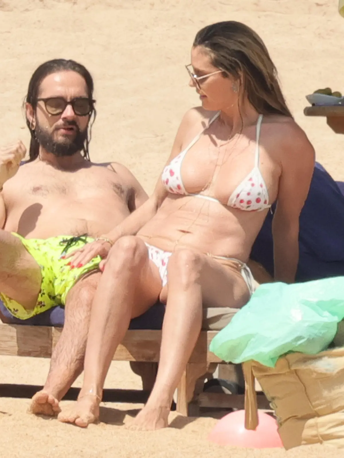 Heidi Klum Flaunts Her Bikini Body As She Holidays With Husband Tom Kaulitz In Sardinia.
Pictured: Tom Kaulitz,Heidi Klum
Ref: SPL9293913 130723 NON-EXCLUSIVE
Picture by: Ciao Pix / Shutterstock / SplashNews.com
 

World Rights, No Italy Rights
