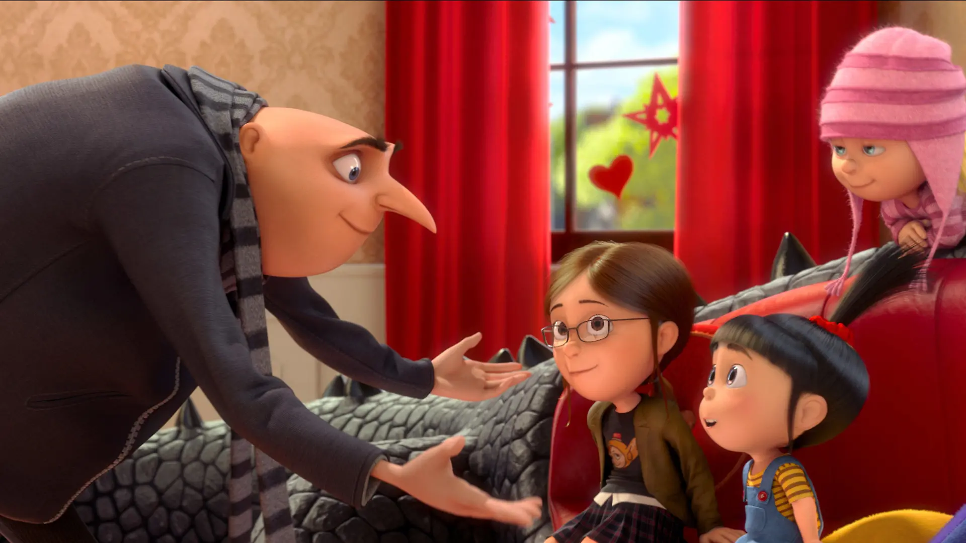 HANDOUT - Gru und seine Adoptivtöchter   Margo (l-r), Agnes und Edith in einer Szene des Kinofilms "Ich - Einfach unverbesserlich 2" (undatierte Filmszene). Die Familien-Komödie kommt am 04.07.2013 in die deutschen Kinos. Foto: Universal Pictures (zu dpa-Kinostarts vom 27.06.2013 - ACHTUNG: Verwendung nur für redaktionelle Zwecke im Zusammenhang mit der Berichterstattung über den Film und bei Urheber-Nennung) +++(c) dpa - Bildfunk+++