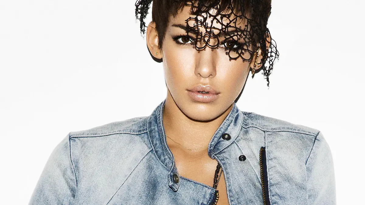 Frida Gold New Press Picture 13.jpg