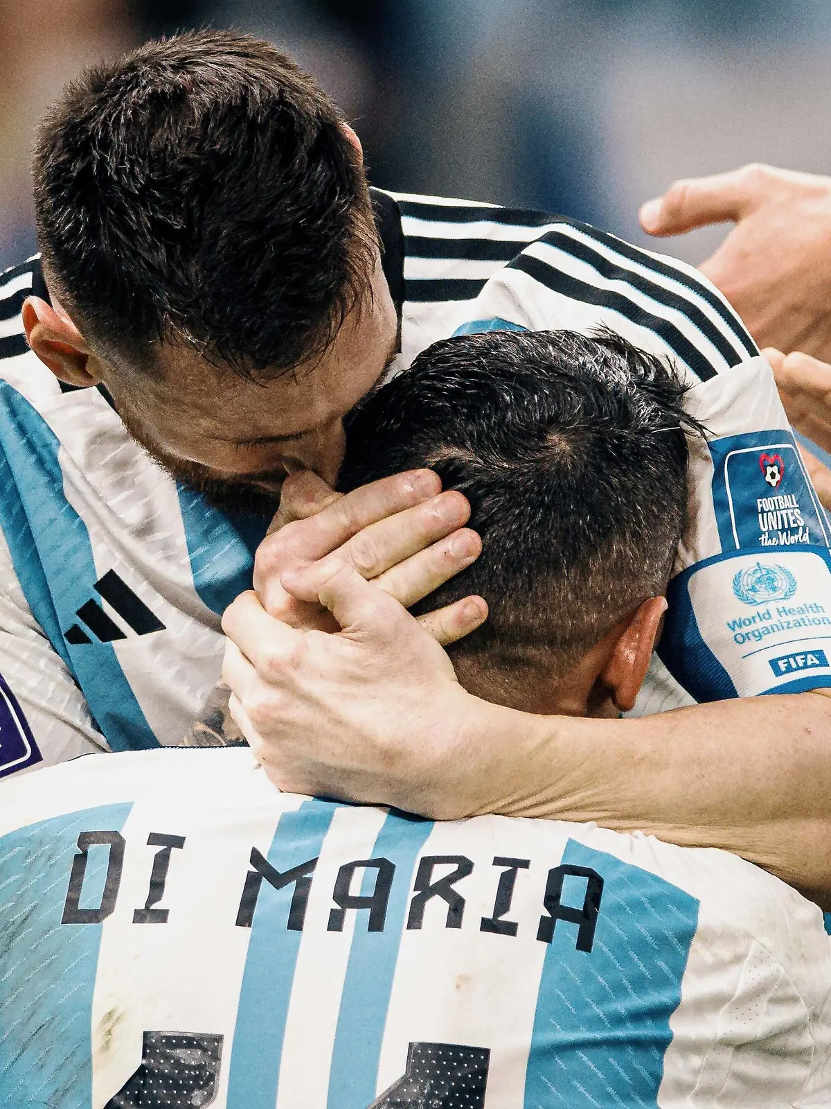  Argentina vs France LUSAIL, AD - 18.12.2022: ARGENTINA VS FRANCE - MESSI Lionel of Argentina kisses DI MARIA Angel of Argentina after Di Maria scores a goal during a match between Argentina and France, valid for the final of the Qatar 2022 World Cup, held at the Estdio Nacional de Lusail in Lusail, Qatar. Photo: Marcelo Machado de Melo/Fotoarena x2311806x PUBLICATIONxNOTxINxBRA MarceloxMachadoxdexMelo