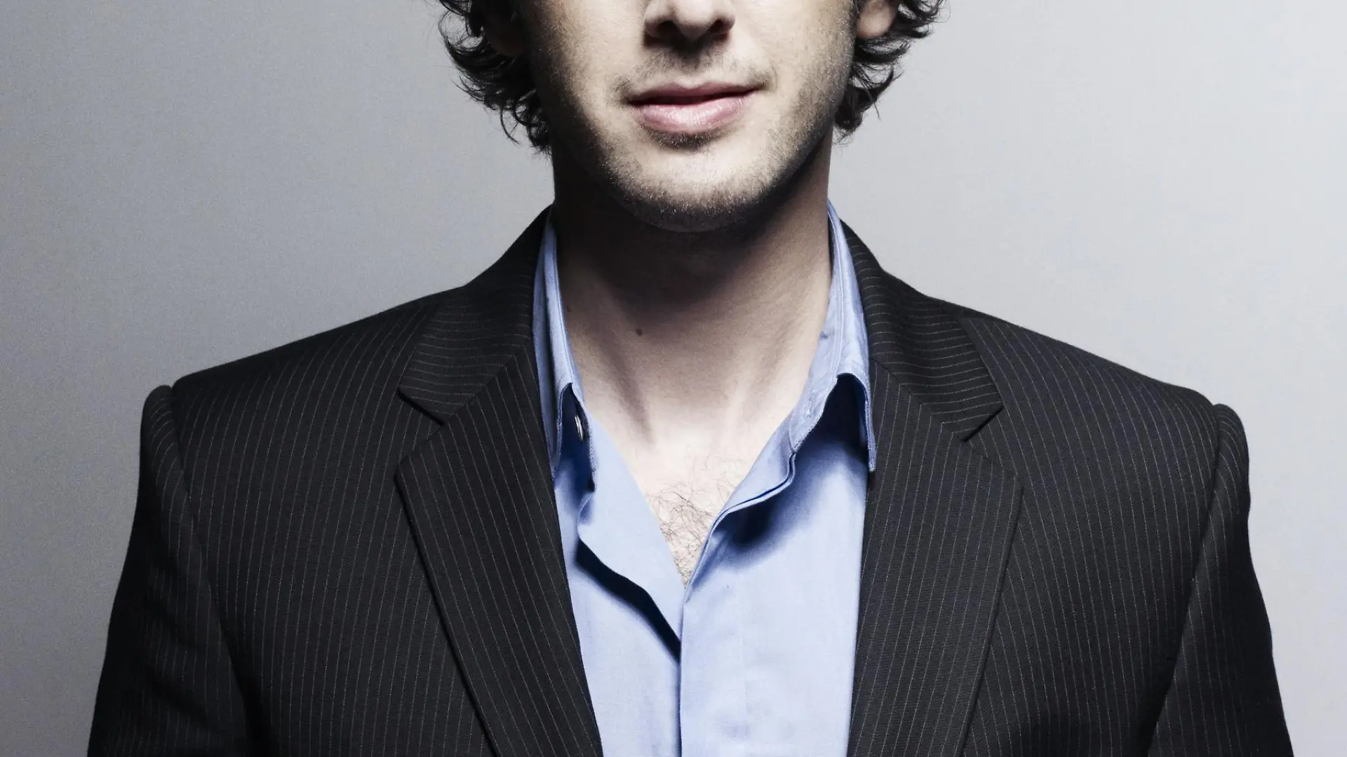 Josh Groban Press Pic 5