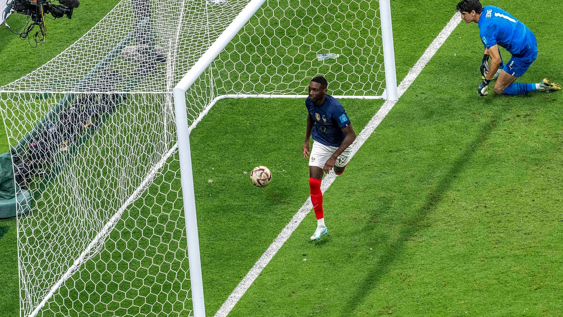  Frana x Marrocos AL-KHOR, AK - 14.12.2022: FRANA X MARROCOS - Randal Kolo Muani of France celebrates after scoring France& 39s second goal 2-0 during the match between France and Morocco, valid for the World Cup semifinal, held at Al Bayt Stadium, Qatar. Photo: Richard Callis/Fotoarena x2310971x PUBLICATIONxNOTxINxBRA RichardxCallis