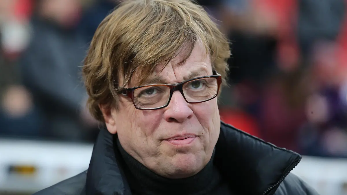 Bela Rethy, ZDF Kommentator, Leverkusen, Fussball Herren, 1.Bundesliga, Saison 2014/2015, Spieltag 17, Bayer 04 Leverkusen vs Eintracht Frankfurt, 20.12.2014, Bayarena Leverkusen

Bela Rethy ZDF Commentator Leverkusen Football men 1 Bundesliga Season 2014 2015 Matchday 17 Bayer 04 Leverkusen vs Eintracht Frankfurt 20 12 2014 BayArena Leverkusen  