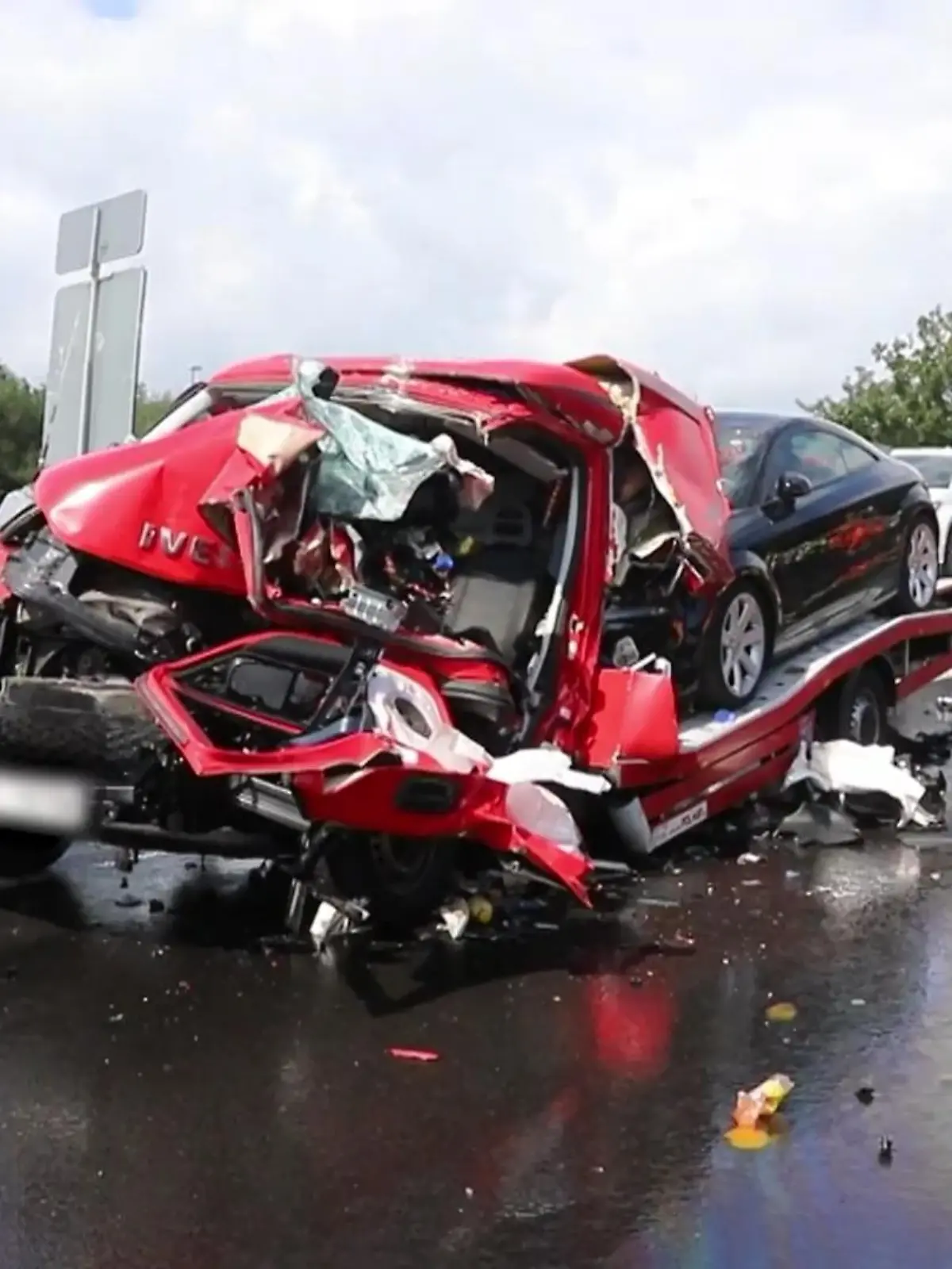 Bild zu: "Notarzt muss mit Rad zum Unfall"