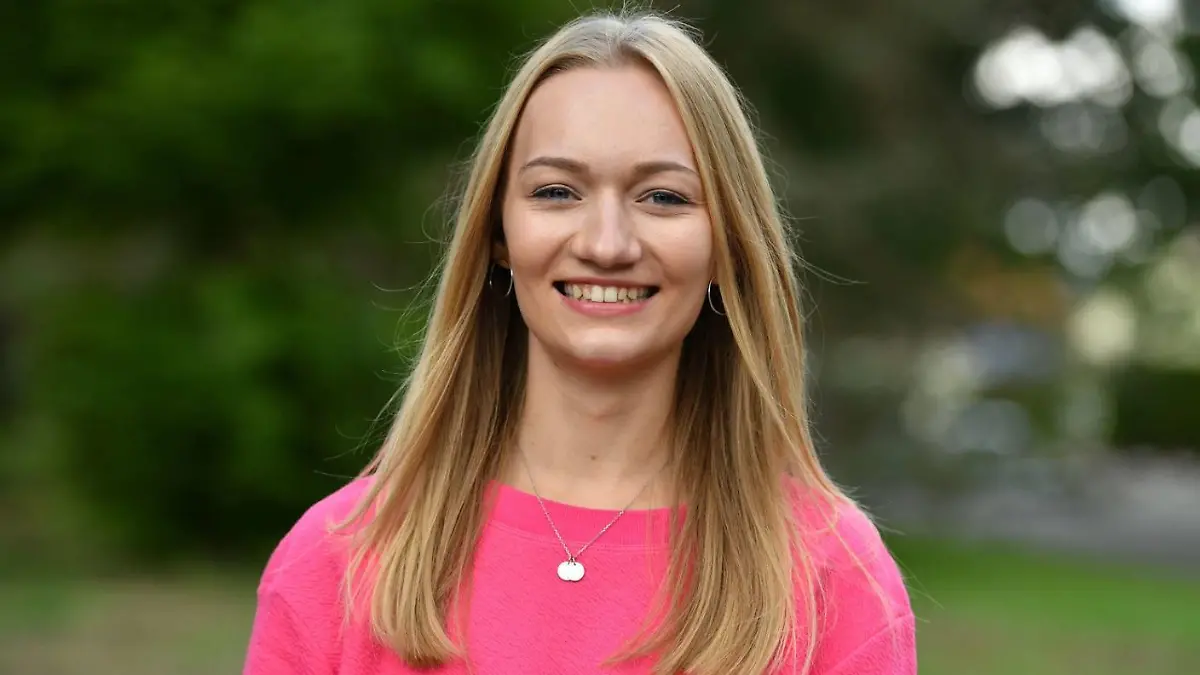 Emily Vontz (SPD) ist die neue jüngste Bundestagsabgeordnete.