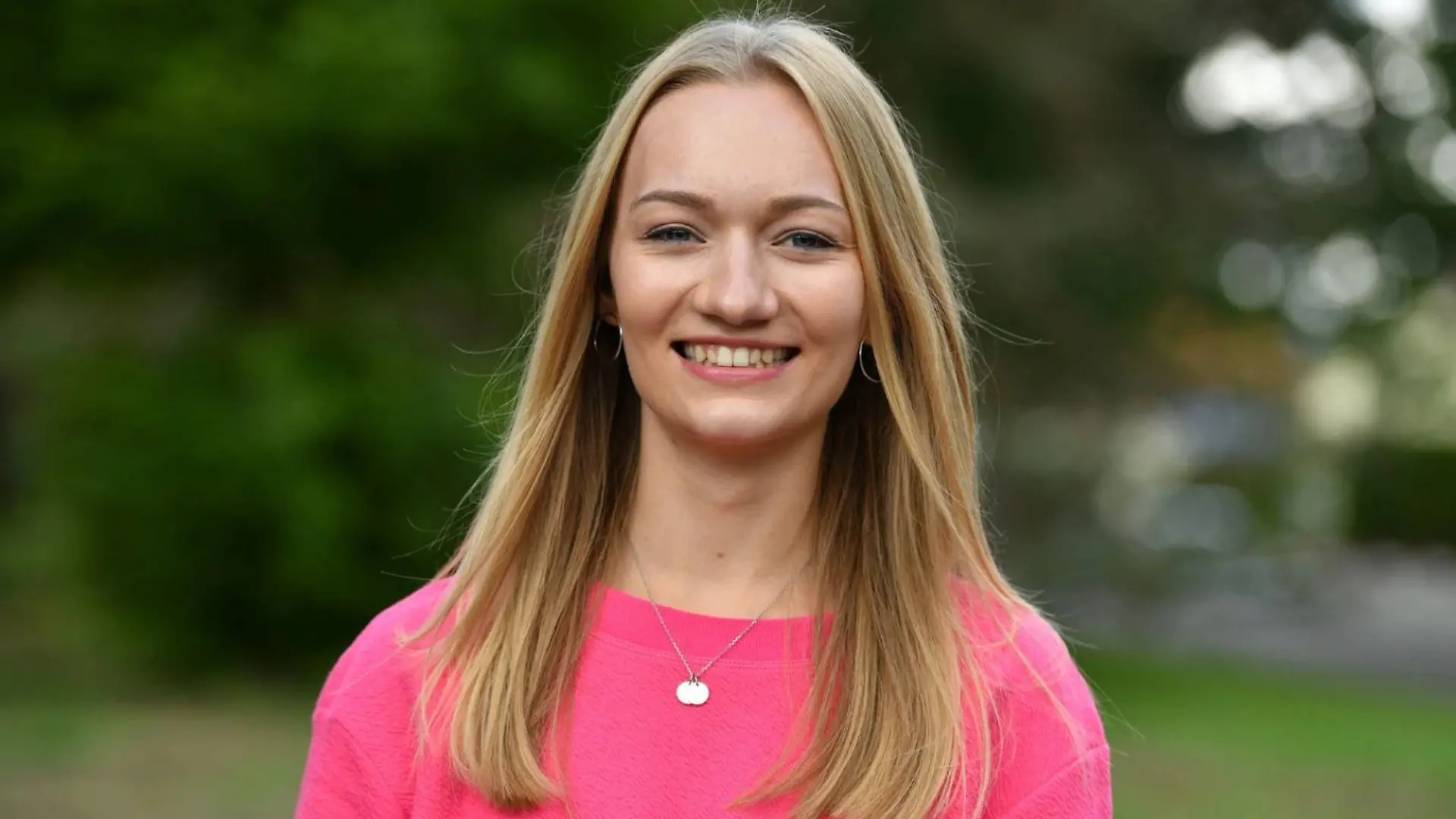 Emily Vontz (SPD) ist die neue jüngste Bundestagsabgeordnete.