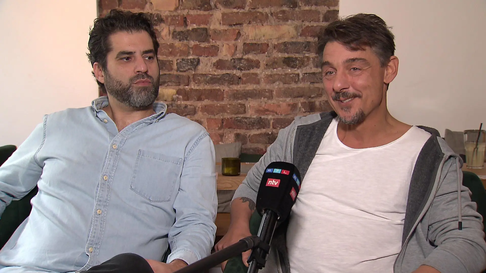 Koray und Nico, Erfinder der Kräuterlimonade.