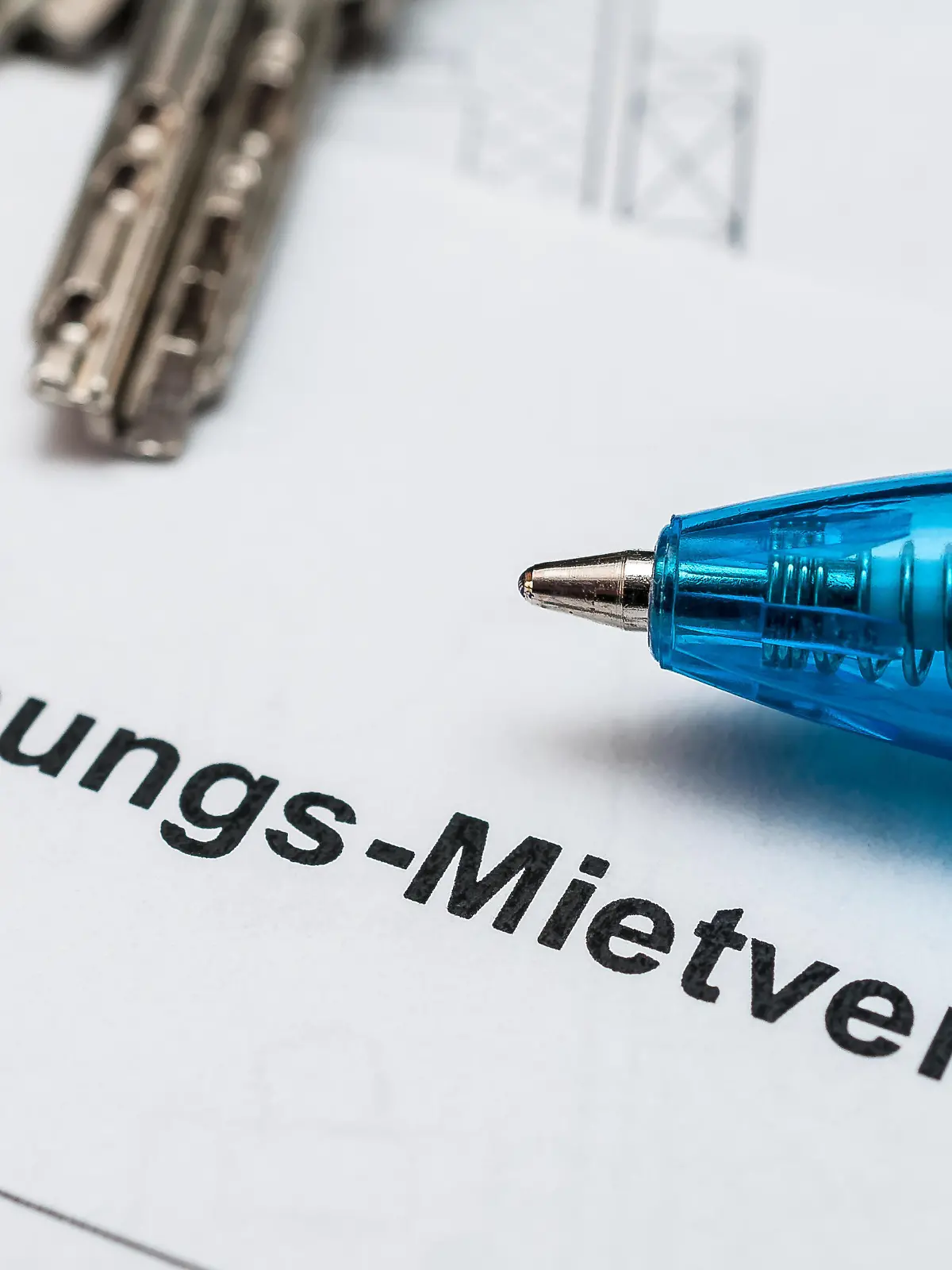 Mietvertrag unterschreiben