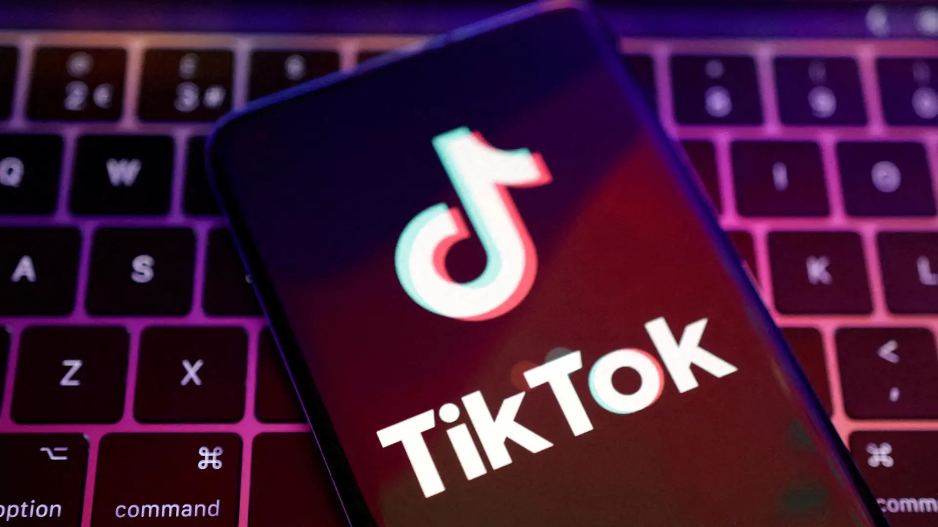 FILE PHOTO: TikTok app logo is seen in this illustration taken, August 22, 2022. REUTERS/Dado Ruvic/Illustration/File Photo