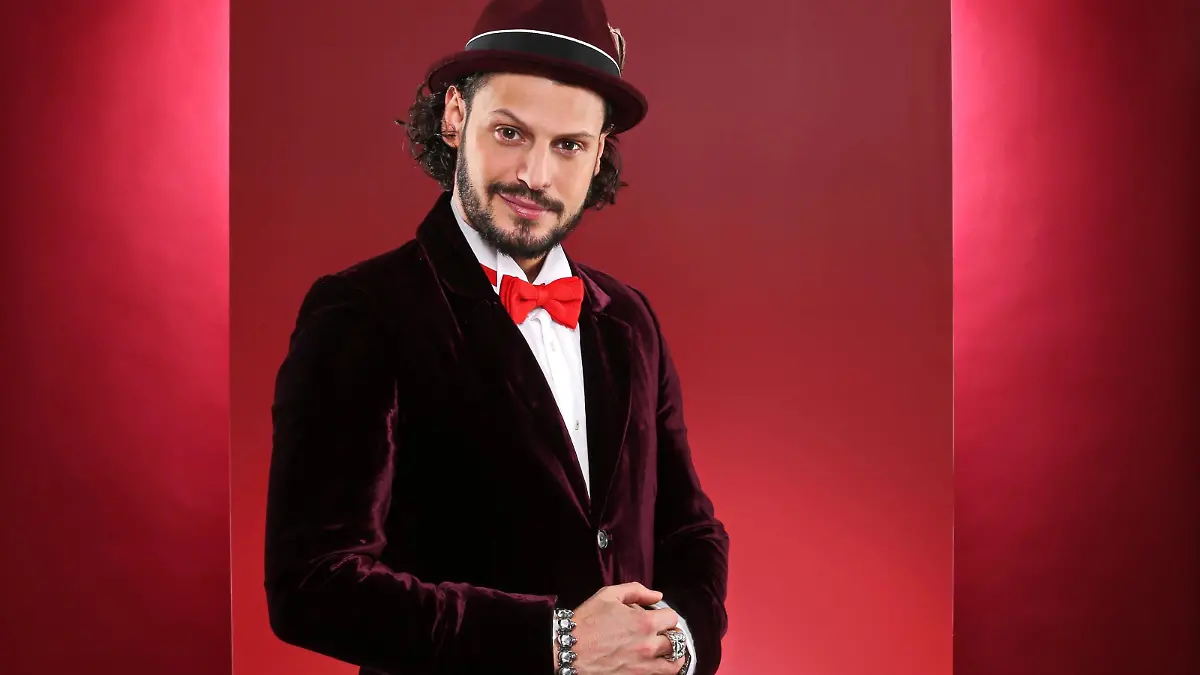 Schauspieler, Fotograf, Creative Director, Video Regisseur, Image Berater und Designer Manuel Cortez (33)