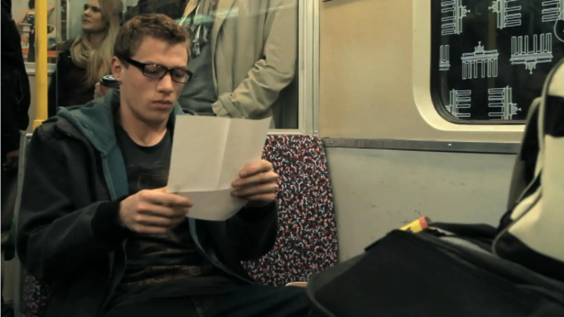 MovieClipping 4249.jpg