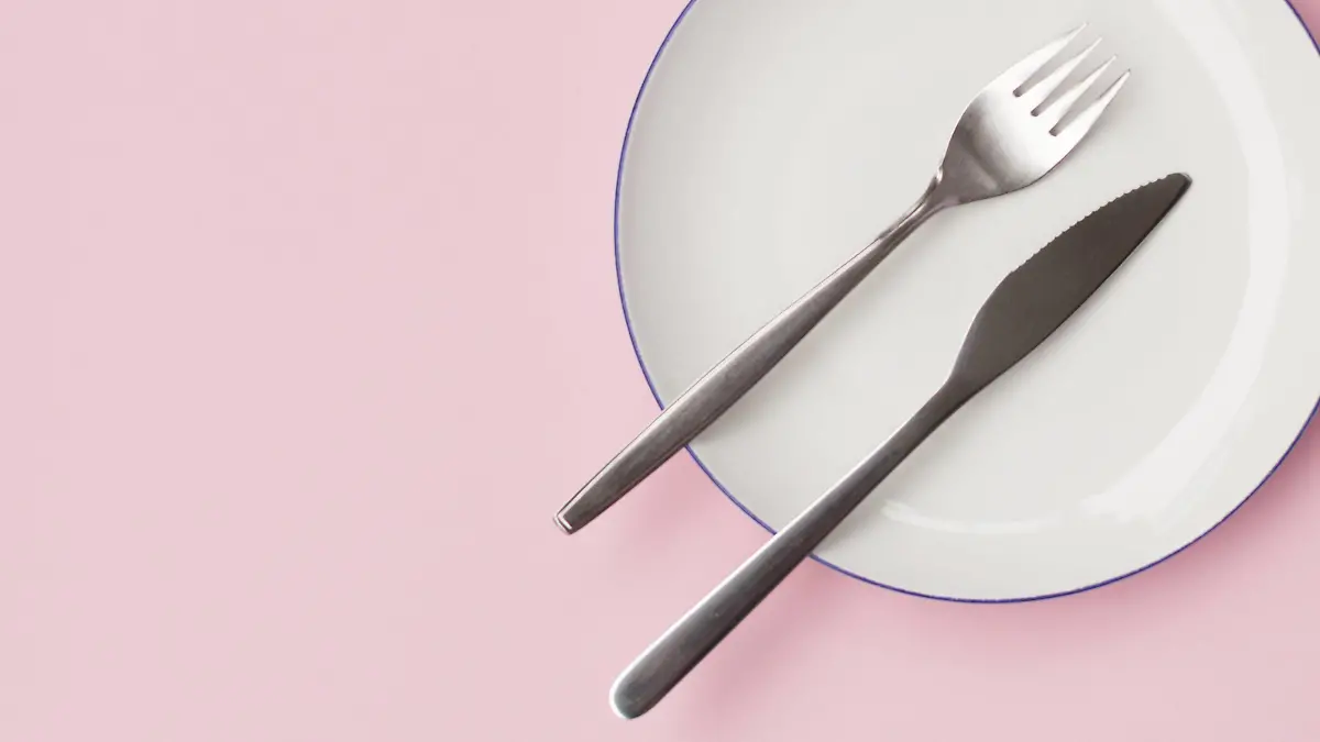 Teller, Gabel, Messer ESSEN UND TRINKEN/creative *** Plate fork knife EAT AND DRINK creative PUBLICATIONxINxGERxSUIxAUTxONLY photocase_1830055  