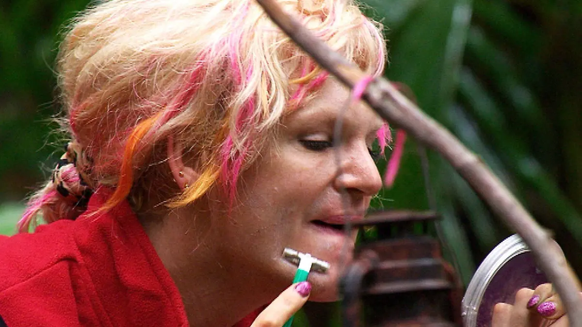 Erst nach dem allmorgendlichen Schminken ist Olivia Jones perfekt. Doch wer ist Oliver?
Verwendung der Bilder für Online-Medien ausschließlich mit folgender Verlinkung: "Alle Infos zu "Ich bin ein Star - Holt mich hier raus!" im Special bei RTL.de: http://www.rtl.de/cms/sendungen/ich-bin-ein-star.html
NUR ZUR EINMALIGEN VERÖFFENTLICHUNG ! KEINE WEITERGABE AN DRITTE !
KEINE VERWENDUNG NACH DEM 10.02.2013 !! KEINE ARCHIVIERUNG !
Suchbegriff: Dschungelcamp *** Local Caption *** Verwendung der Bilder für Online-Medien ausschließlich mit folgender Verlinkung: "Alle Infos zu "Ich bin ein Star - Holt mich hier raus!" im Special bei RTL.de: http://www.rtl.de/cms/sendungen/ich-bin-ein-star.html
NUR ZUR EINMALIGEN VERÖFFENTLICHUNG ! KEINE WEITERGABE AN DRITTE !
KEINE VERWENDUNG NACH DEM 10.02.2013!! KEINE ARCHIVIERUNG !