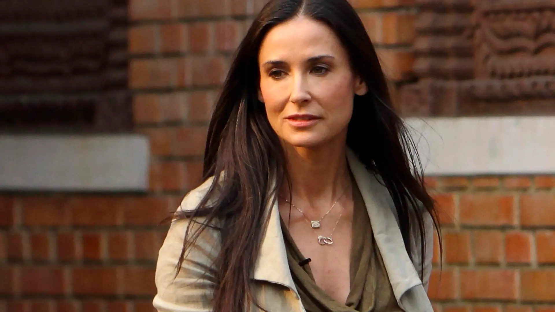 Actress Demi Moore arrives for a news conference organized at Maiti Nepal in Kathmandu in this April 7, 2011 file photo. Moore suffered convulsions and seemed only semi-conscious after smoking an undisclosed substance before being rushed to hospital earlier this week, according to the tape of a medical emergency call released on January 27, 2012. REUTERS/Navesh Chitrakar/Files (NEPAL - Tags: ENTERTAINMENT SOCIETY PROFILE HEALTH)
