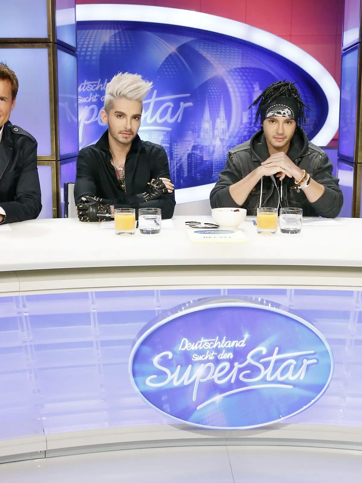 Die Jury: (v.li.) Poptitan Dieter Bohlen, die Zwillinge Bill und Tom Kaulitz von Tokio Hotel und Mateo, Frontsänger der Band Culcha Candela.