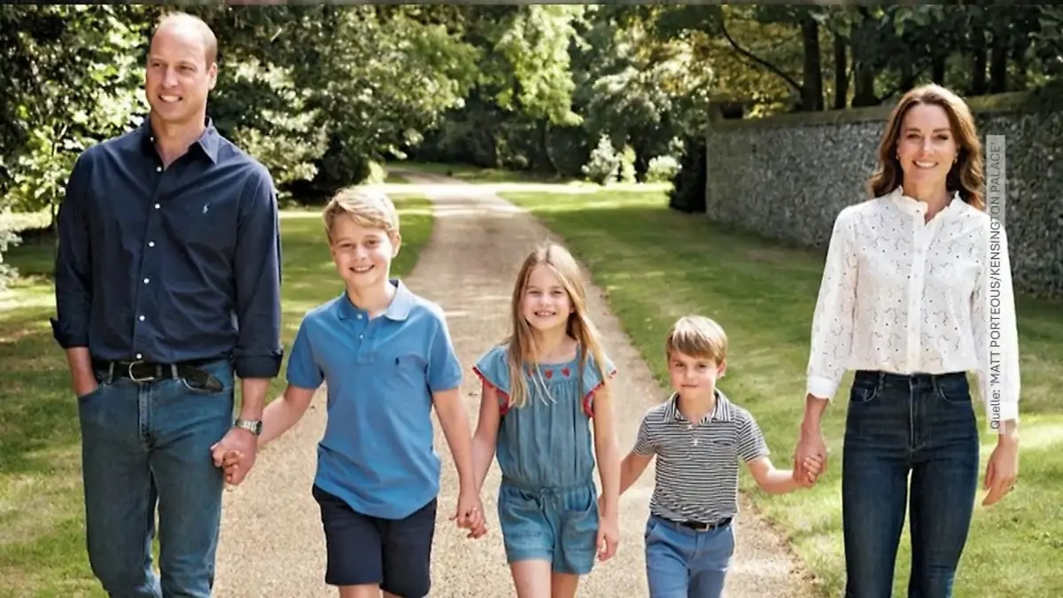 Sommerliche Weihnachtsgrüsse von William und Kate Familie überrascht mit lässiger XMAS-Karte