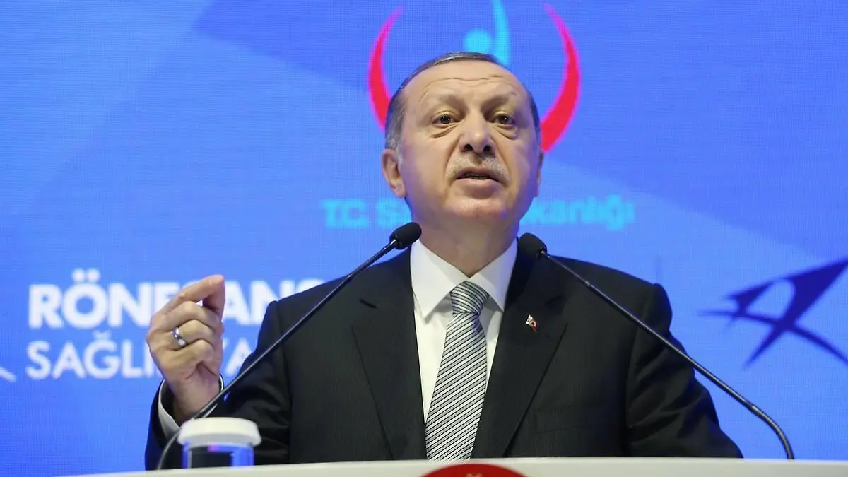 Themen der Woche Bilder des Tages  July 21, 2017 - Istanbul, Turkey - Turkey s President Recep Tayyip Erdogan speaks during a meeting in Istanbul, Friday, July 21, 2017. Erdogan has accused Germany s government of trying to scare off investments to Turkey with lies, after Germany toughened its stance toward Ankara following the arrest of human rights activists, including a German national.(Presidential Press Service/Dha- Depo Photos) PUBLICATIONxINxGERxSUIxAUTxHUNxONLY 15750345

Topics the Week Images the Day July 21 2017 Istanbul Turkey Turkey S President Recep Tayyip Erdogan Speaks during a Meeting in Istanbul Friday July 21 2017 Erdogan has Accused Germany S Government of trying to scare off Investments to Turkey With Lies After Germany Toughened its stance Toward Ankara following The Arrest of Human Rights activists including a German National Presidential Press Service DHA Depo Photos PUBLICATIONxINxGERxSUIxAUTxHUNxONLY 15750345  