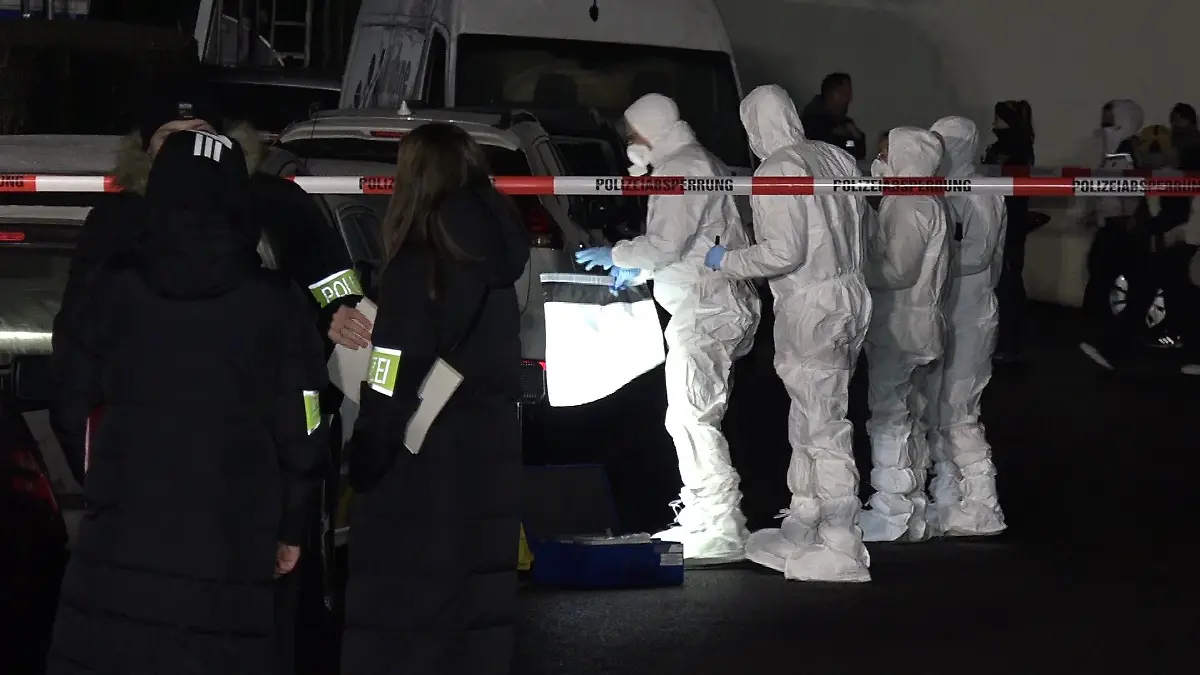 Nach den tödlichen Schüssen rückte die Spurensicherung in Frankfurt-Rödelheim an.