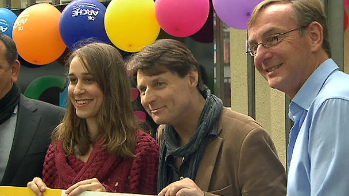 GZSZ-Star im Einsatz für den guten Zweck Wolfgang Bahro bei Arche-Eröffnung