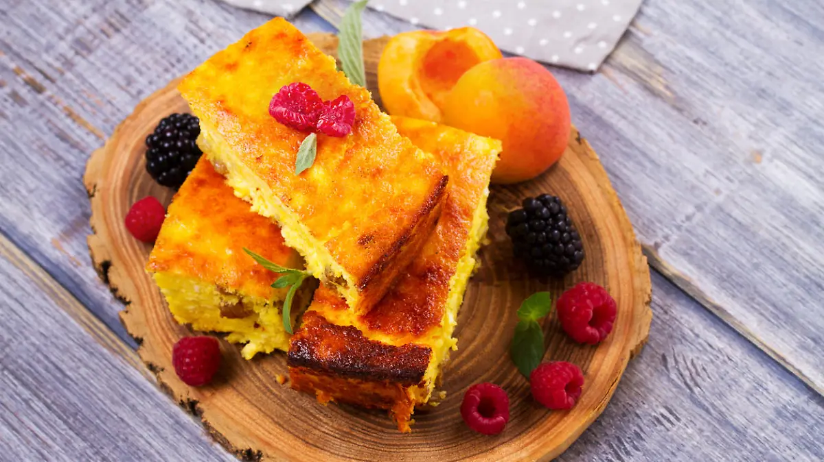 Süßes Gratin mit Beeren