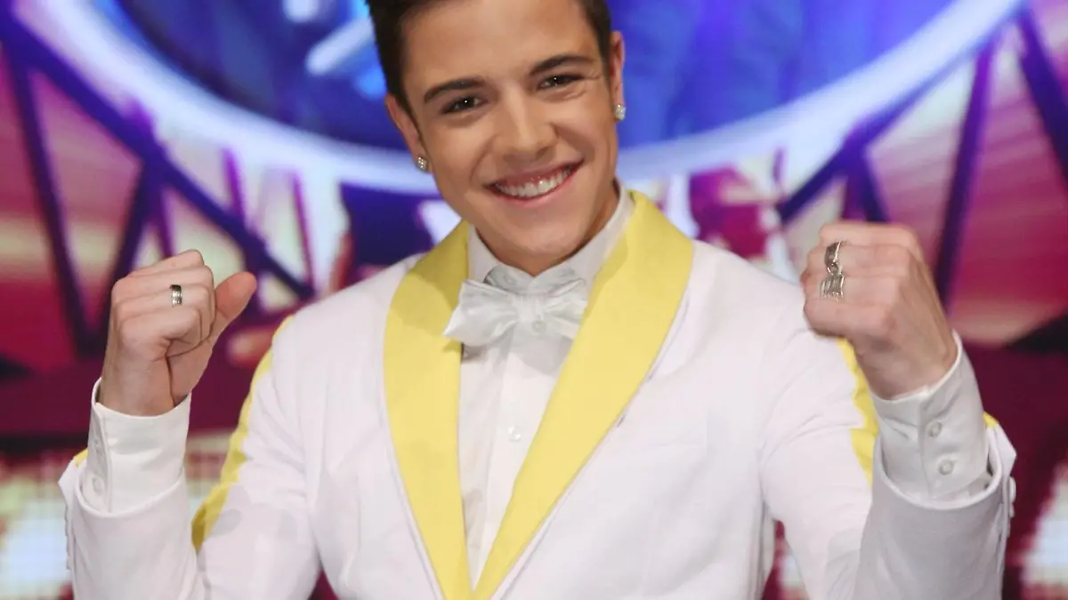 Luca Hänni ist "Superstar 2012"
