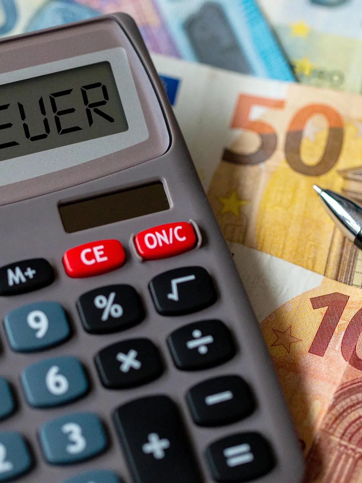 01.05.2020, Steuererklärung 01.05.2020, Steuererklärung 01.05.2020, Steuererklärung *** 01 05 2020, Tax return 01 05 2020, Tax return 01 05 2020, Tax return