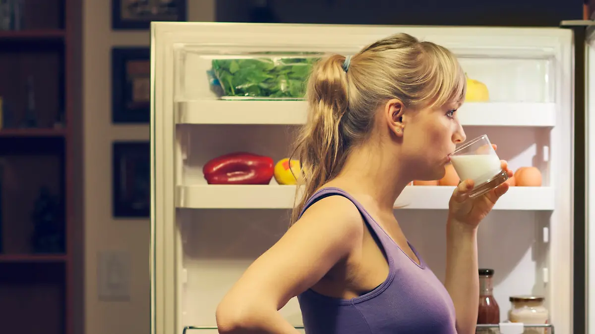 schwangere frau, heißhunger, hunger, schwanger, babybauch