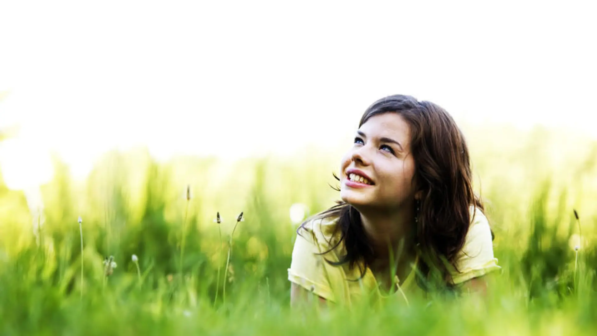Pretty smiling girl relaxing outdoor